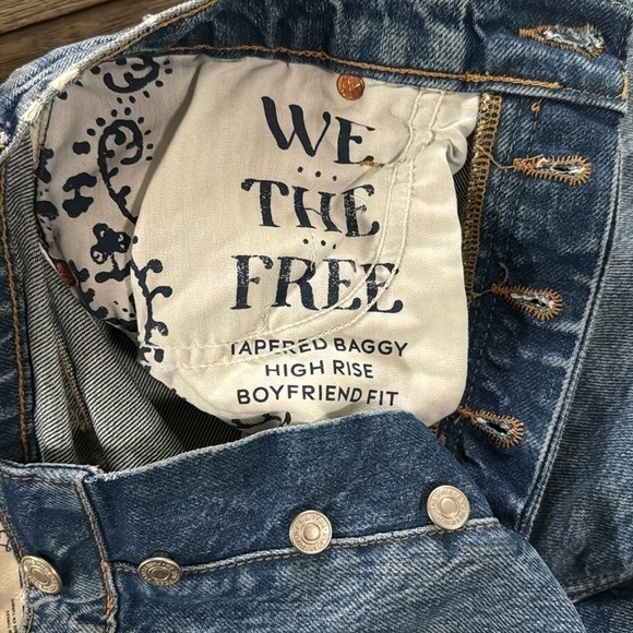 We The Free Tapered Baggy High Rise Boyfriend Jeans Mid Century Blue - Picture 4 of 9